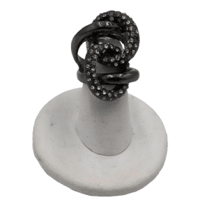 BLACK ANTIQUE RING (Stones & Love Knot